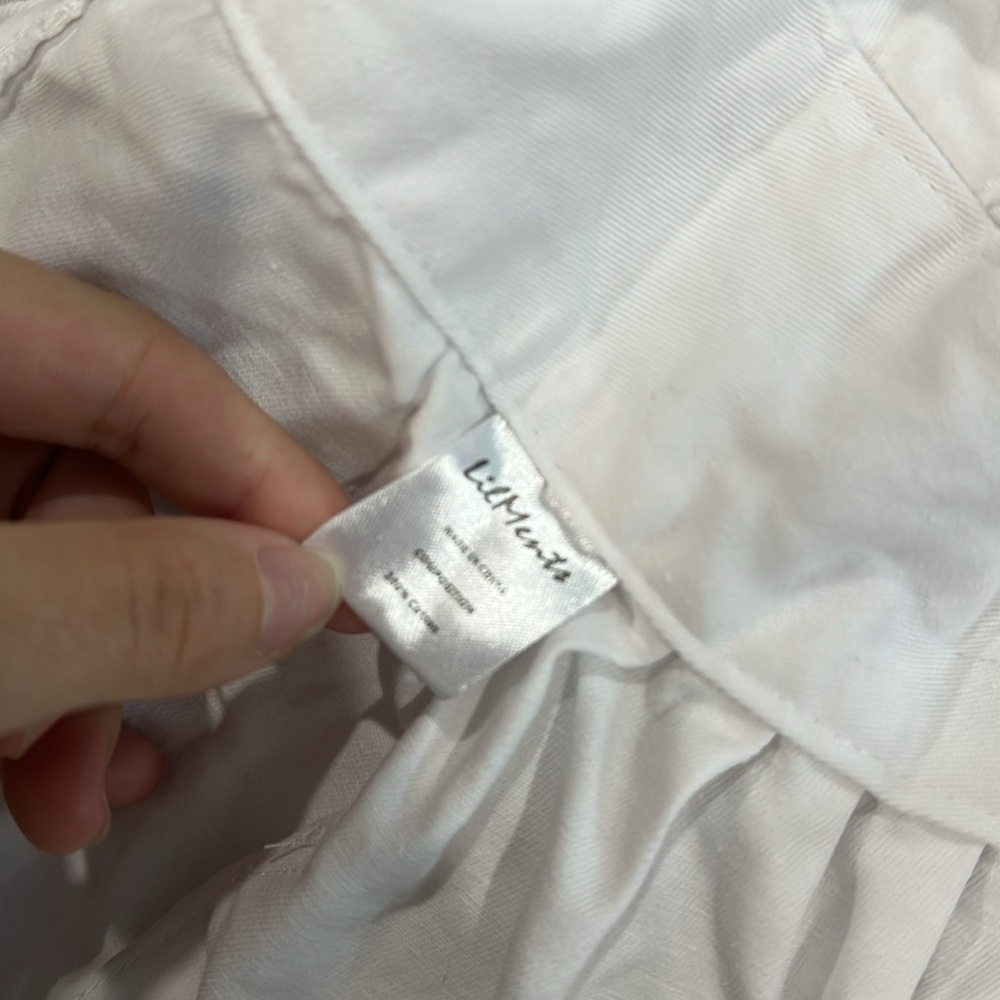 White Ruffled Apron with Pockets - sexy lingerie - small medium - Picture 3 of 3